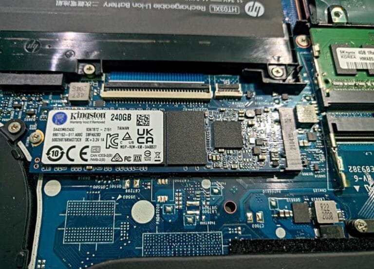 DRAM vs DRAM-Less SSDs: A Detailed Analysis